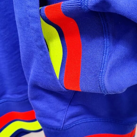 MY BEST LOOKING PSYCHO BUNNY HOODIE... EVER!  SIZE L AND EXCELLENT CONDITION - Picture 4 of 7